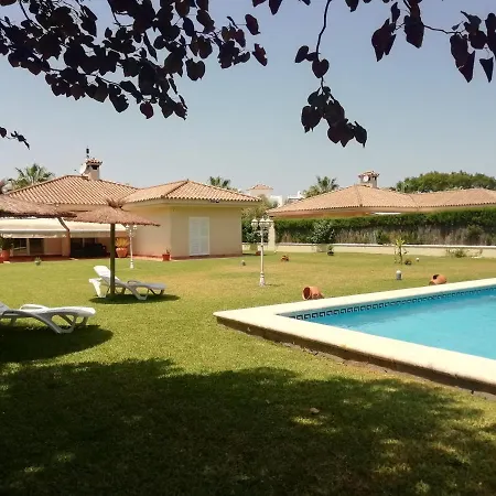 Chalet Exclusivo Villa *